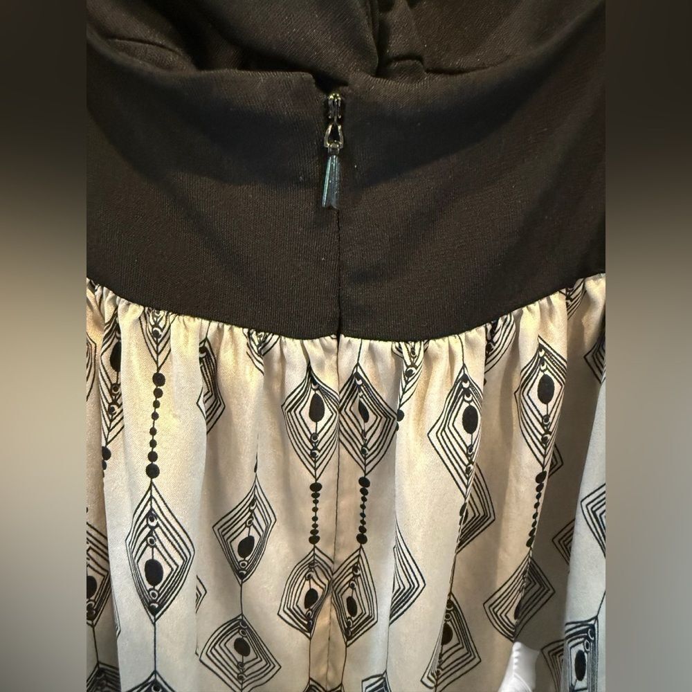 Maggy London Cream and Black Midi Dress - Picture 4 of 6